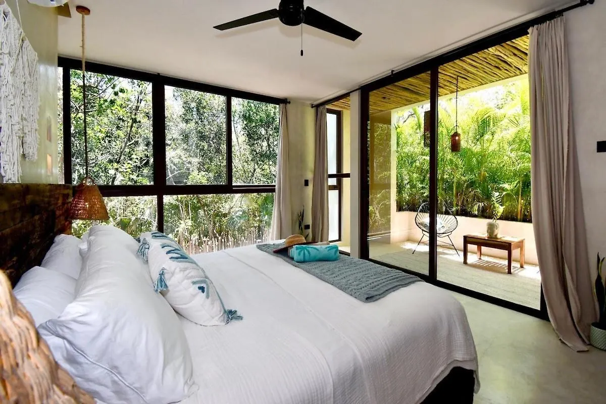 Διαμέρισμα Jungle Sanctuary With Spa Τουλούμ